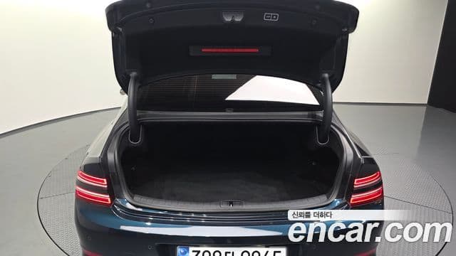 Genesis Electrified G80 2021 — ფოტო 20/20