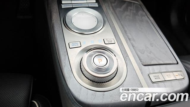 Genesis G80 2020 — Photo 19/20