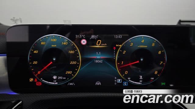 Mercedes-Benz CLA-Class 2022 — Фото 8/20