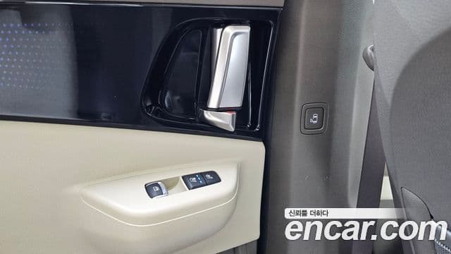 Kia Carnival 2025 — ფოტო 18/20