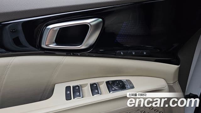 Kia Carnival 2025 — ფოტო 7/31