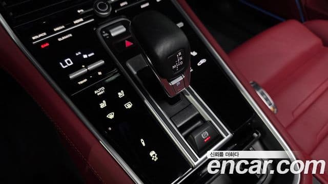 Porsche Panamera 2023 — Photo 5/20