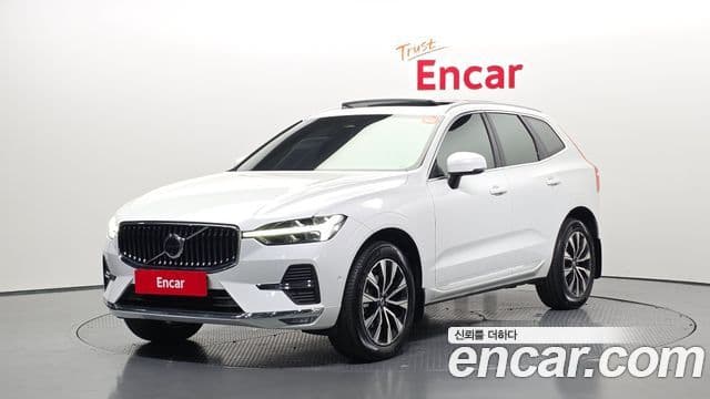 Volvo XC60 2024 — Фото 1/20