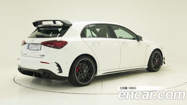 Mercedes-Benz A-Class 2025 — ფოტო 1/17