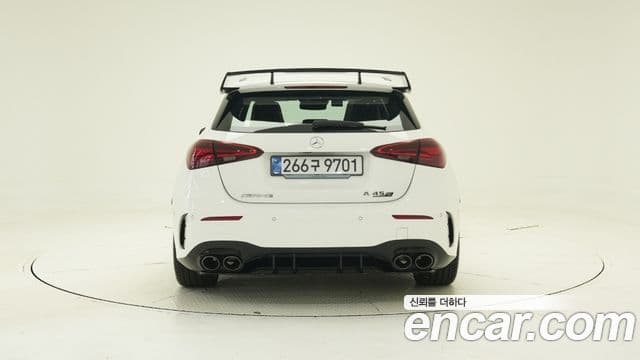 Mercedes-Benz A-Class 2025 — ფოტო 3/17