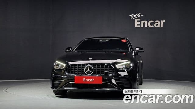 Mercedes-Benz E-Class 2023 — ფოტო 3/20