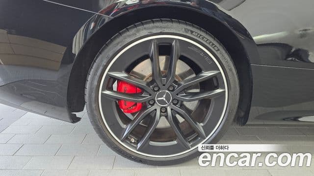 Mercedes-Benz E-Class 2023 — ფოტო 5/20