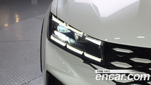 Renault Samsung Grand Koleos 2025 — Photo 16/37