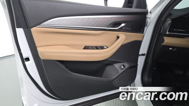 Renault Samsung Grand Koleos 2025 — Photo 10/37