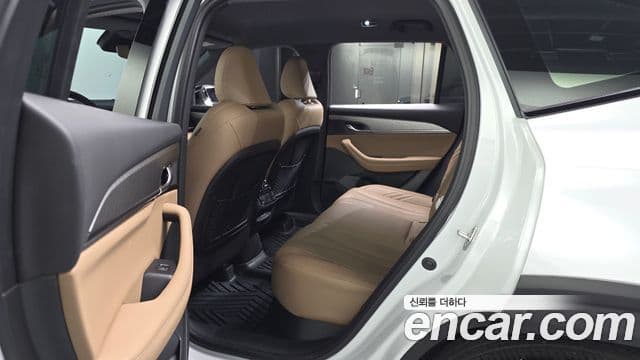 Renault Samsung Grand Koleos 2025 — Photo 20/37