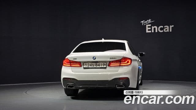 BMW 5 Series 2020 — Şəkil 4/20
