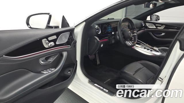 Mercedes-Benz AMG GT 2022 — Фото 10/20
