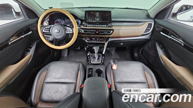 Kia Seltos 2021 — Şəkil 7/20