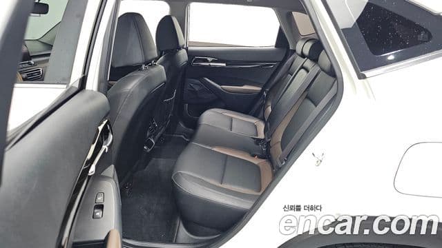 Kia Seltos 2021 — Şəkil 11/20