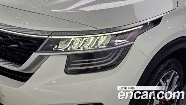 Kia Seltos 2021 — Photo 4/31