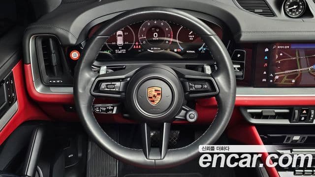 Porsche Cayenne 2024 — ფოტო 14/20