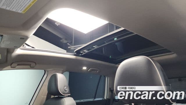 Volkswagen Atlas 2025 — Photo 30/38