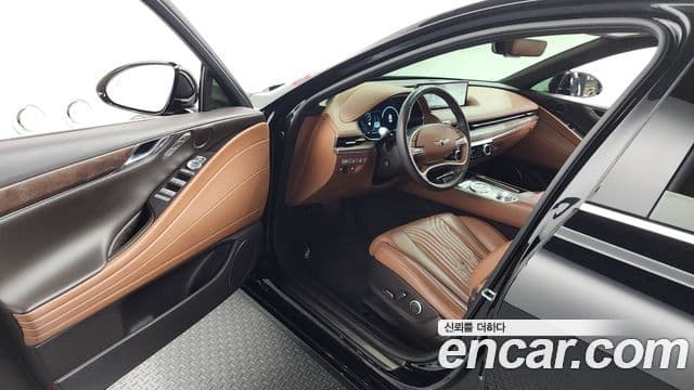 Genesis Electrified G80 2022 — фото 10 из 20