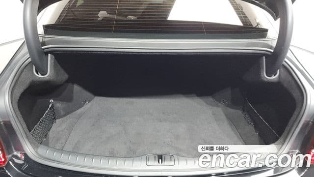 Genesis Electrified G80 2022 — Şəkil 18/20