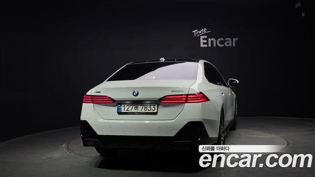 BMW 5 Series 2024 — Şəkil 4/20