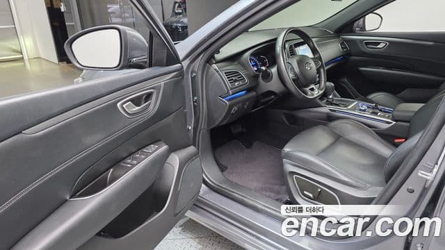 Renault Samsung SM6 2024 — Şəkil 19/20