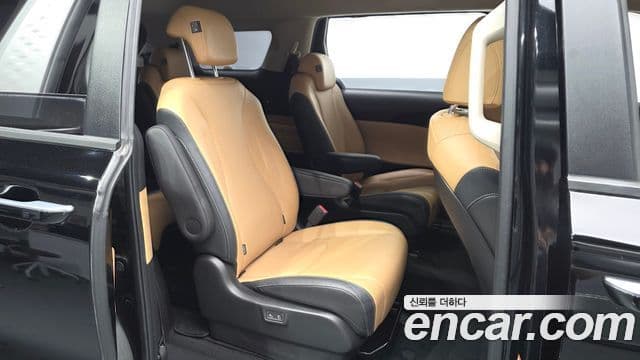 Kia Carnival 2022 — Şəkil 11/20
