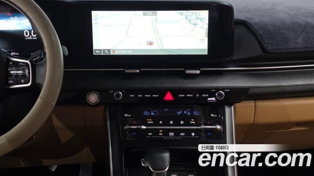 Kia Carnival 2022 — Şəkil 13/20