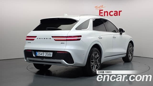 Genesis GV70 2023 — Şəkil 1/20