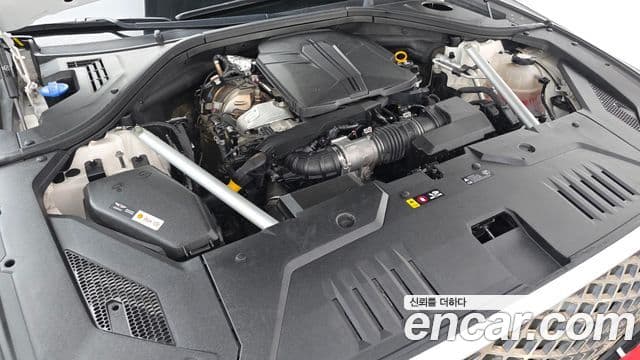 Genesis GV70 2023 — Şəkil 5/20
