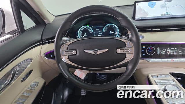 Genesis GV70 2023 — Şəkil 13/20