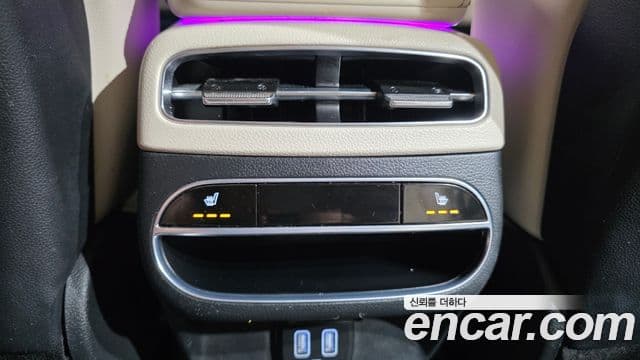 Genesis GV70 2023 — Şəkil 17/20