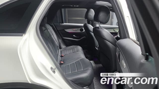 Mercedes-Benz GLC-Class 2021 — ფოტო 12/20
