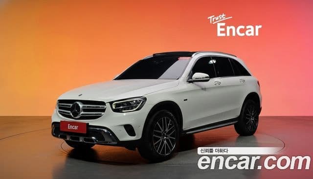 Mercedes-Benz GLC-Class 2021 — ფოტო 1/20