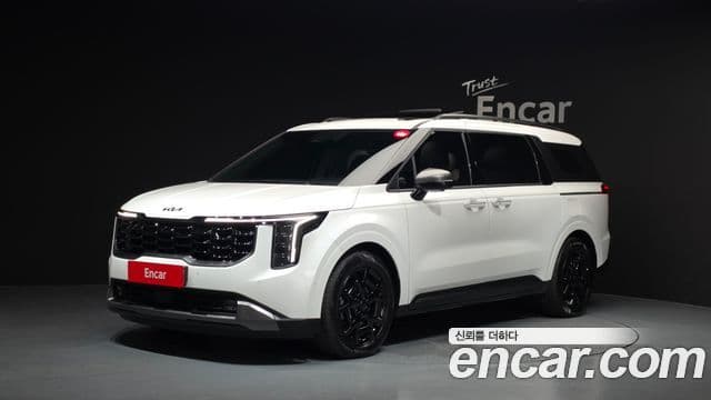 Kia Carnival 2025 — ფოტო 1/20