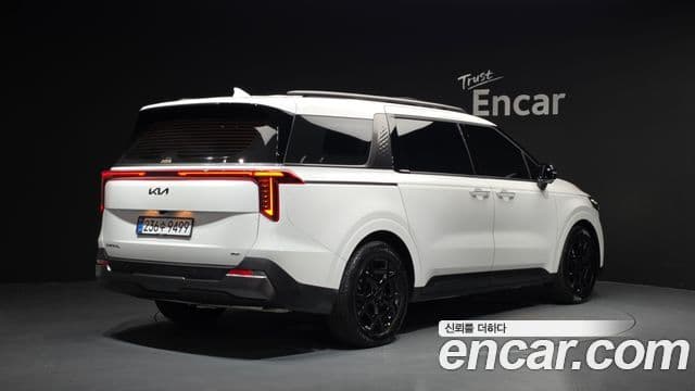 Kia Carnival 2025 — ფოტო 2/20