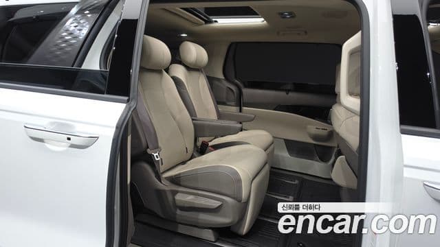 Kia Carnival 2025 — ფოტო 12/20