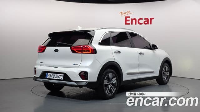 Kia Niro 2020 — Şəkil 2/20