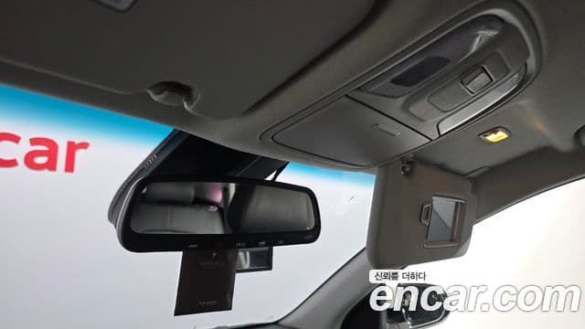 Kia Niro 2020 — Şəkil 16/20