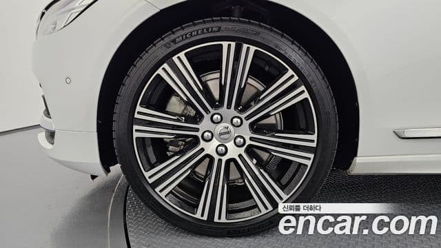 Volvo S90 2022 — Şəkil 5/20