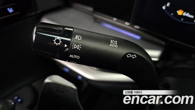 Hyundai Grandeur Hybrid 2023 — ფოტო 11/34