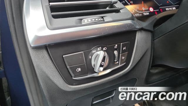 BMW X4 2023 — Фото 18/20