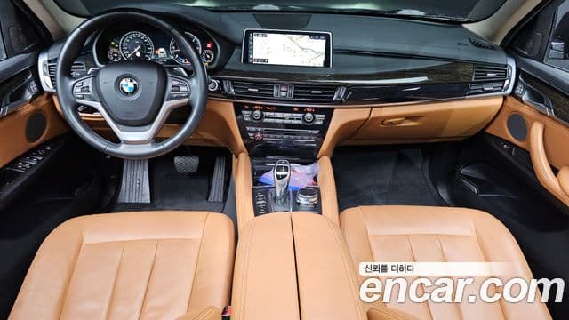 BMW X6 2018 — Photo 2/32