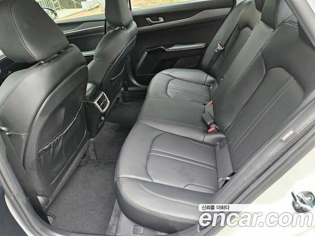 Kia K5 2024 — Şəkil 11/19
