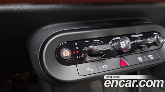 Mini Cooper S Convertible 2025 — ფოტო 9/20