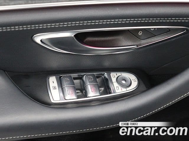 Mercedes-Benz CLS-Class 2020 — Şəkil 10/20