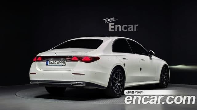 Mercedes-Benz E-Class 2024 — Şəkil 2/20