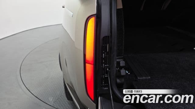 Land Rover Range Rover 2025 — Şəkil 19/20