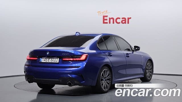 BMW 3 Series 2020 — ფოტო 2/20