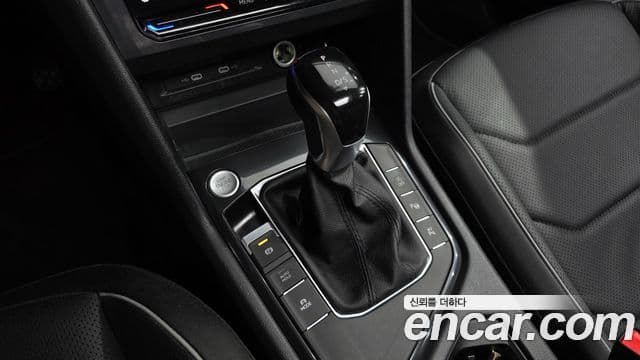 Volkswagen Tiguan Allspace 2022 — фото 9 из 20