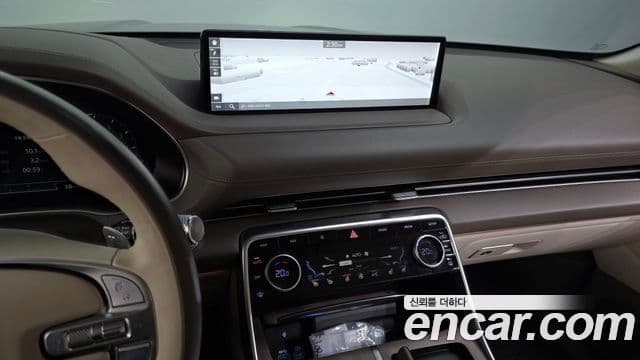 Genesis GV80 2020 — ფოტო 14/20